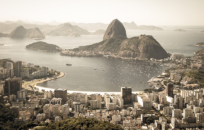 Brazil Watch RC4 Lifestyle 2